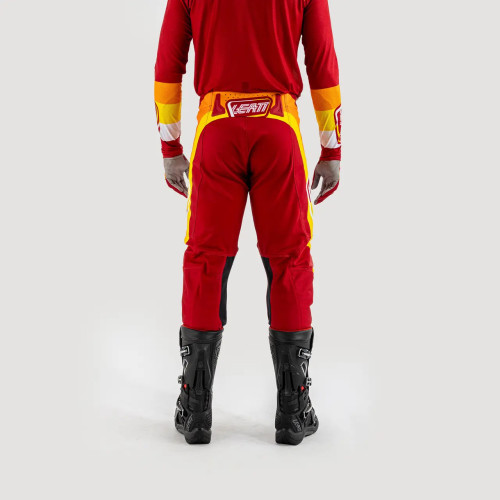 Pant Moto 4.5 PitBoard Ruby