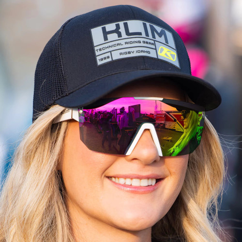 Muffler Sunglasses Matte White - Smoke Oil Slick Mirrored