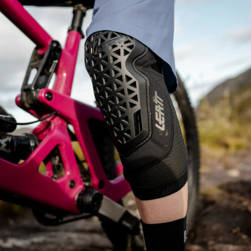 Knee Guard FlexMesh Black